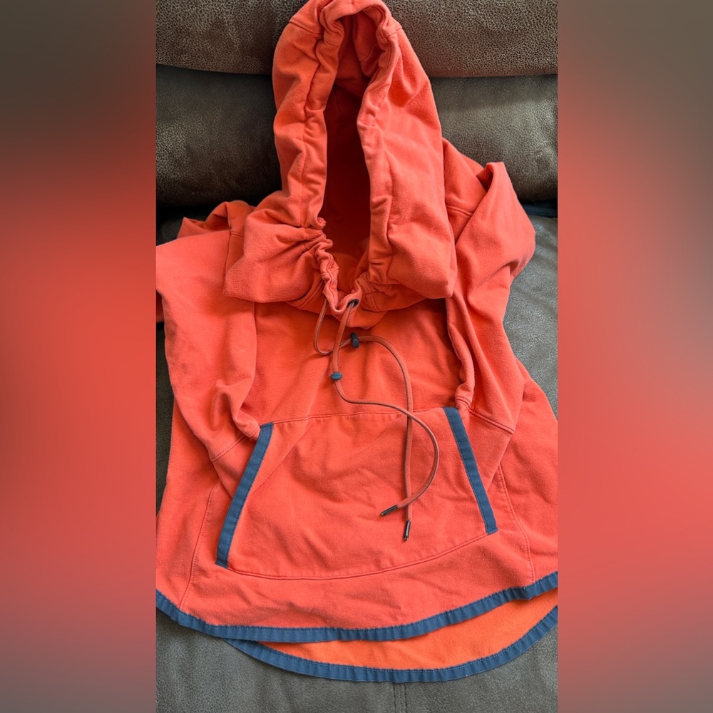 Athleta XS used yoga hoodie mango-orange & blue. Finger slits & pocket